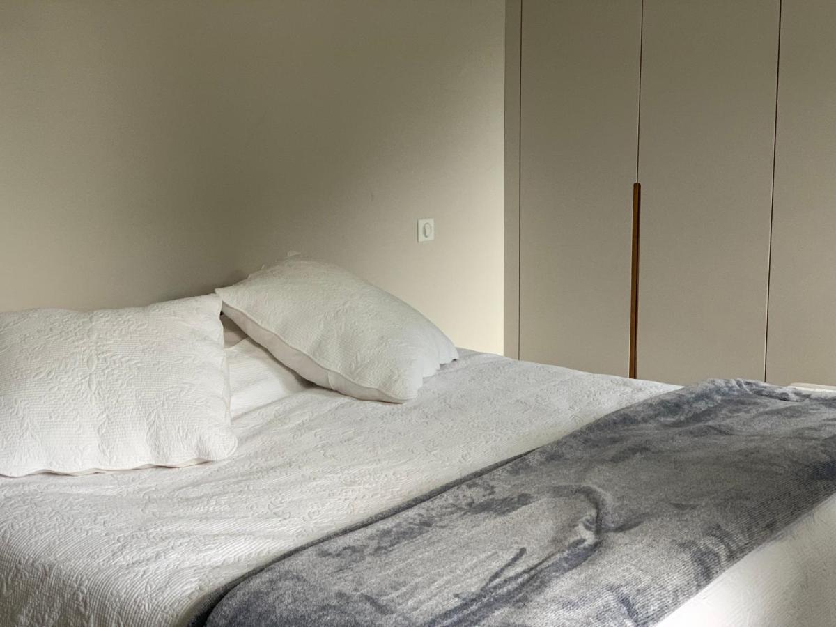 Charme Moderne Bed and Breakfast Le Val-Saint-Germain Eksteriør billede